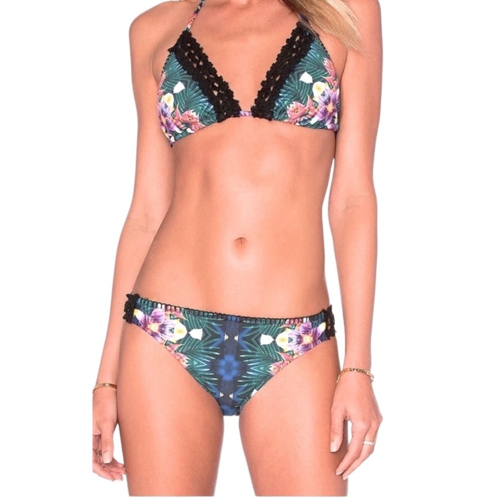 $84 Nanette Lepore Bikini Bottom Medium 8 10 Habanera Crochet Inserts Swim NWT